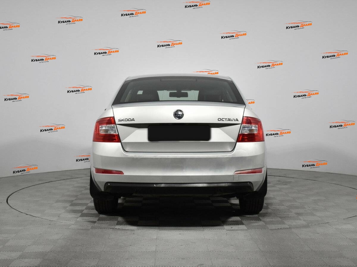 Skoda Octavia 2015 года с пробегом. Фото: #5