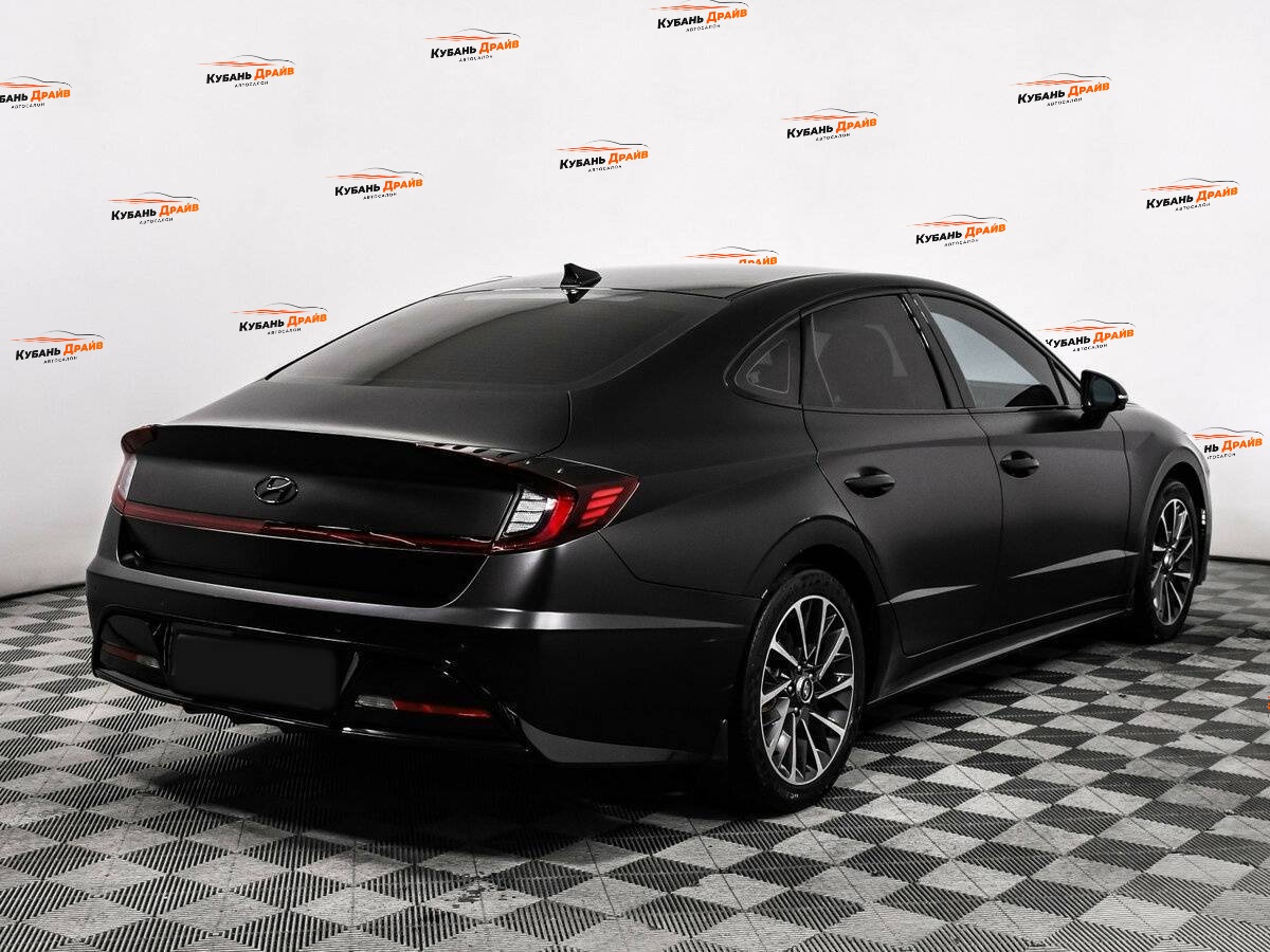 Hyundai Sonata 2021 года с пробегом. Фото: #4