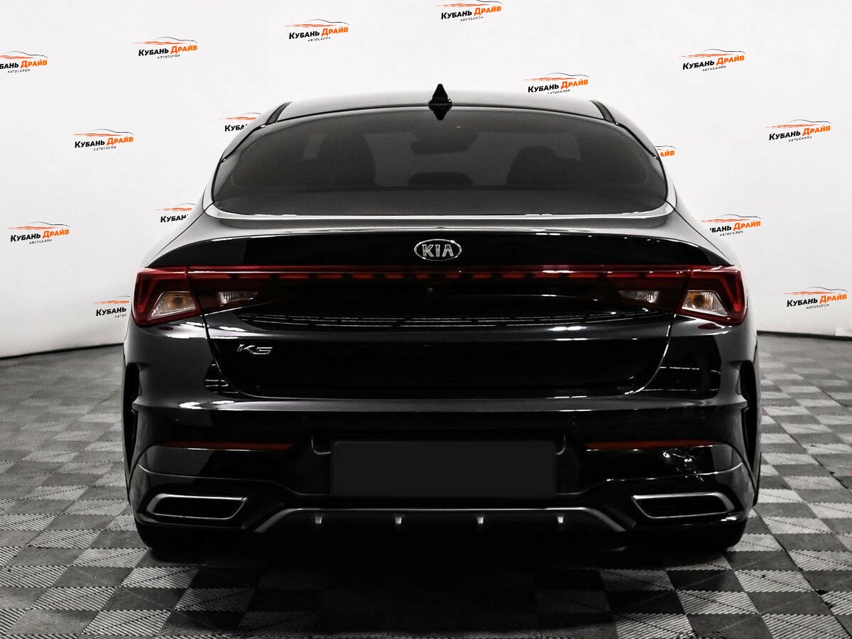 Kia K5 2021 года с пробегом. Фото: #5