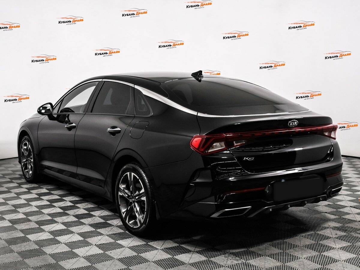 Kia K5 2021 года с пробегом. Фото: #6