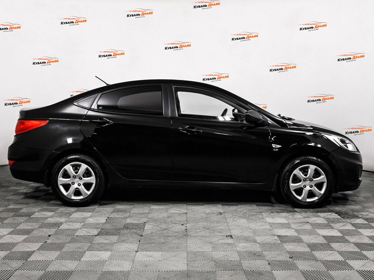 Hyundai Solaris 2012 года с пробегом. Фото: #3