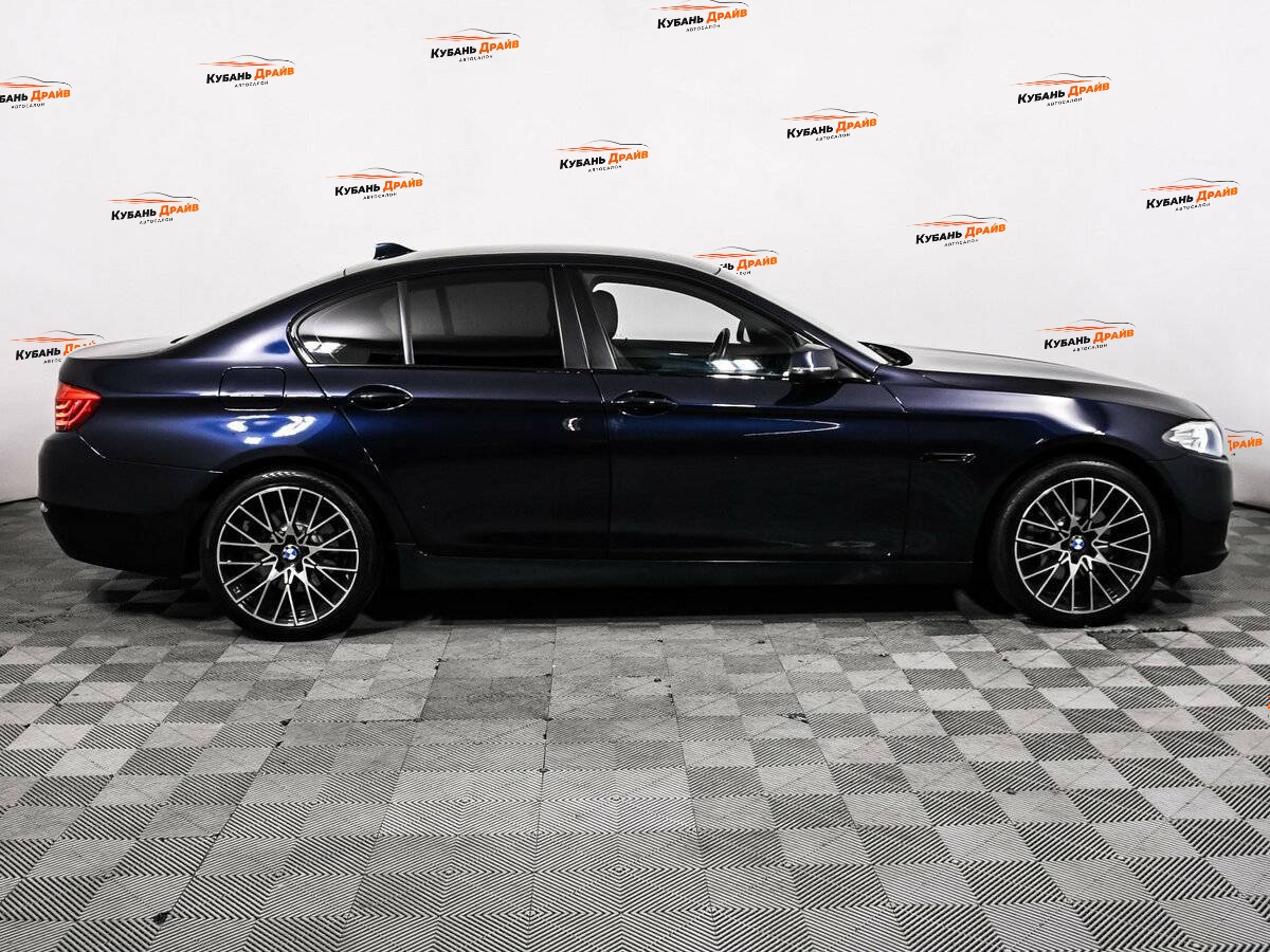 BMW 5 серии 2016 года с пробегом. Фото: #3