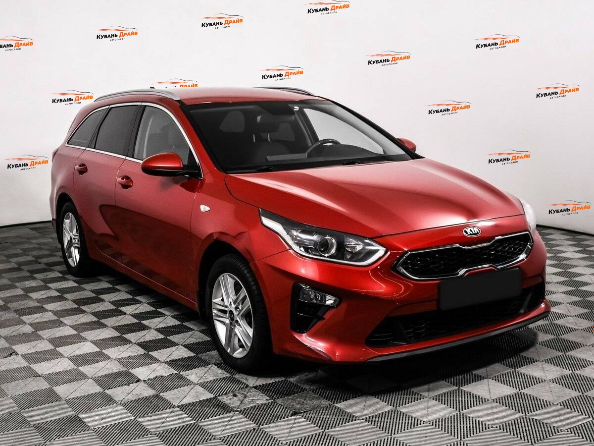 Kia Ceed 2020 года с пробегом. Фото: #2