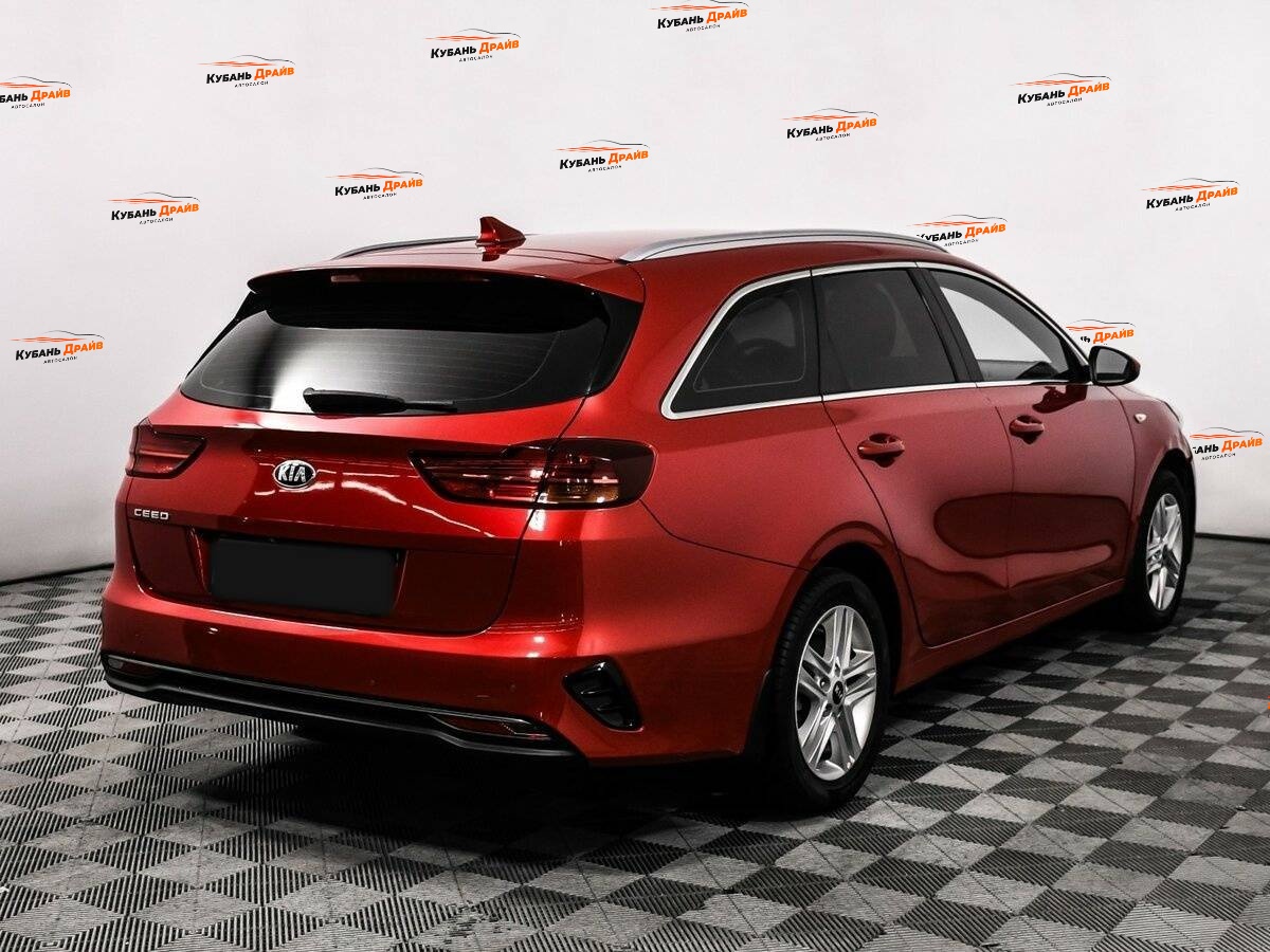 Kia Ceed 2020 года с пробегом. Фото: #4
