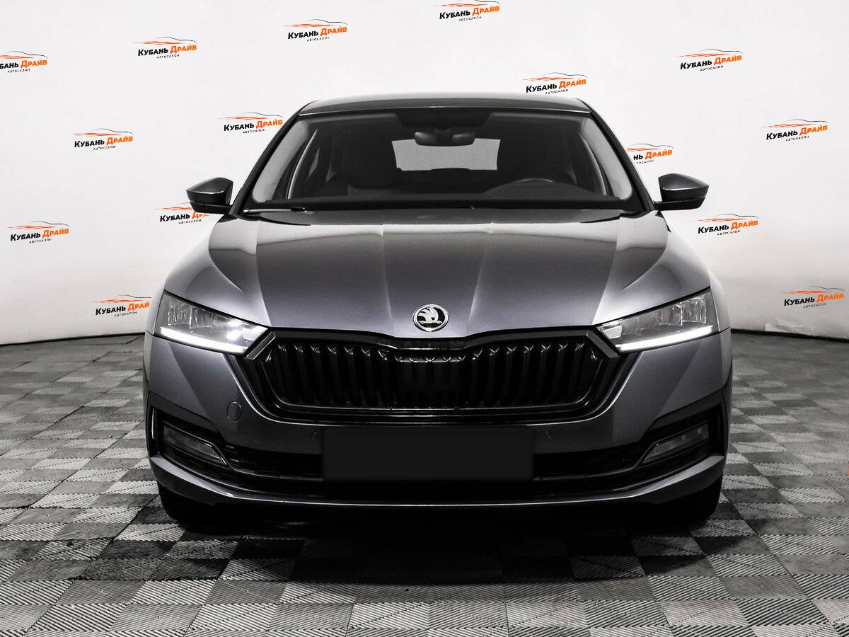 Skoda Octavia 2021 года с пробегом. Фото: #1