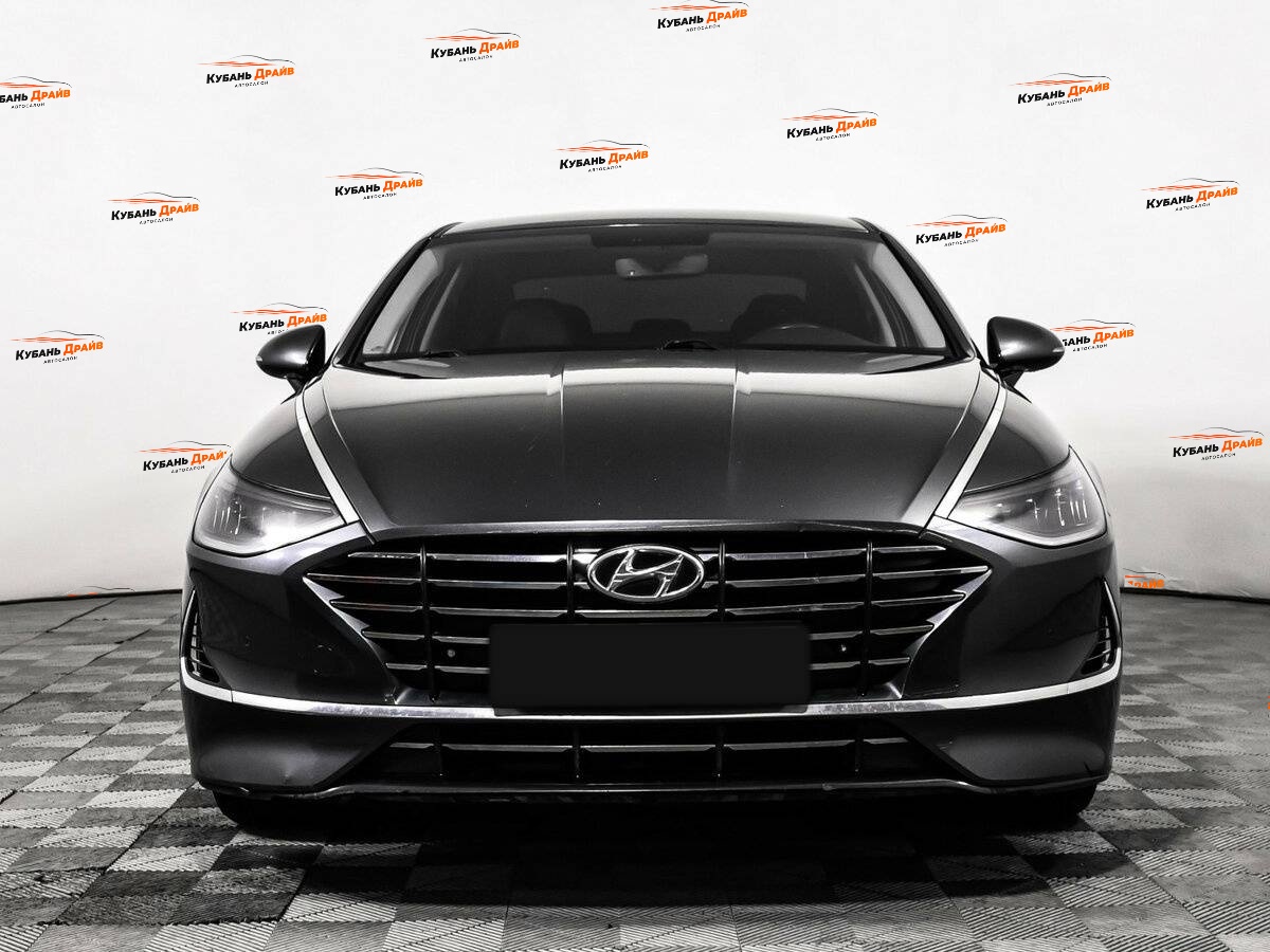Hyundai Sonata 2020 года с пробегом. Фото: #1