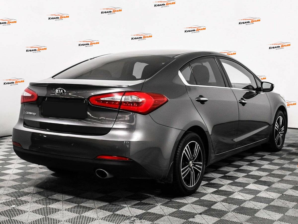 Kia Cerato 2015 года с пробегом. Фото: #4