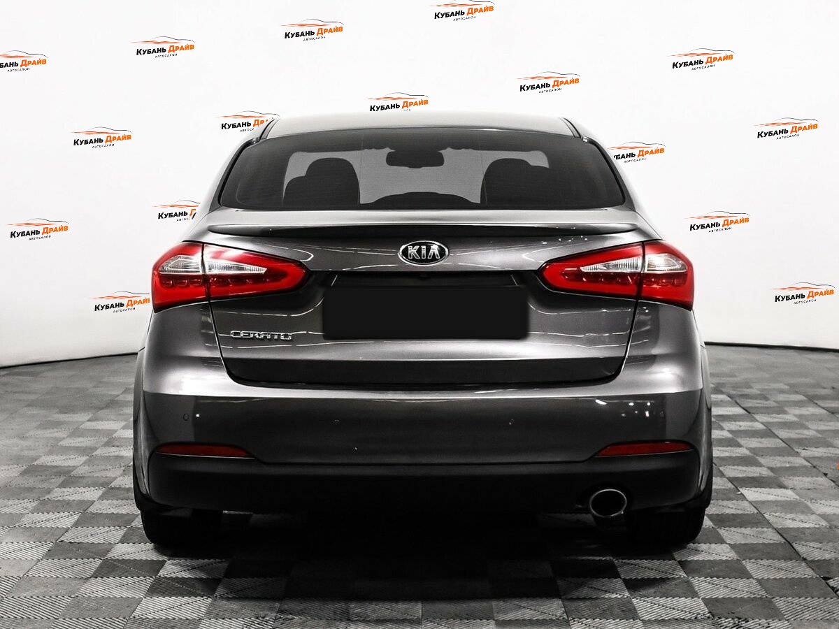 Kia Cerato 2015 года с пробегом. Фото: #5