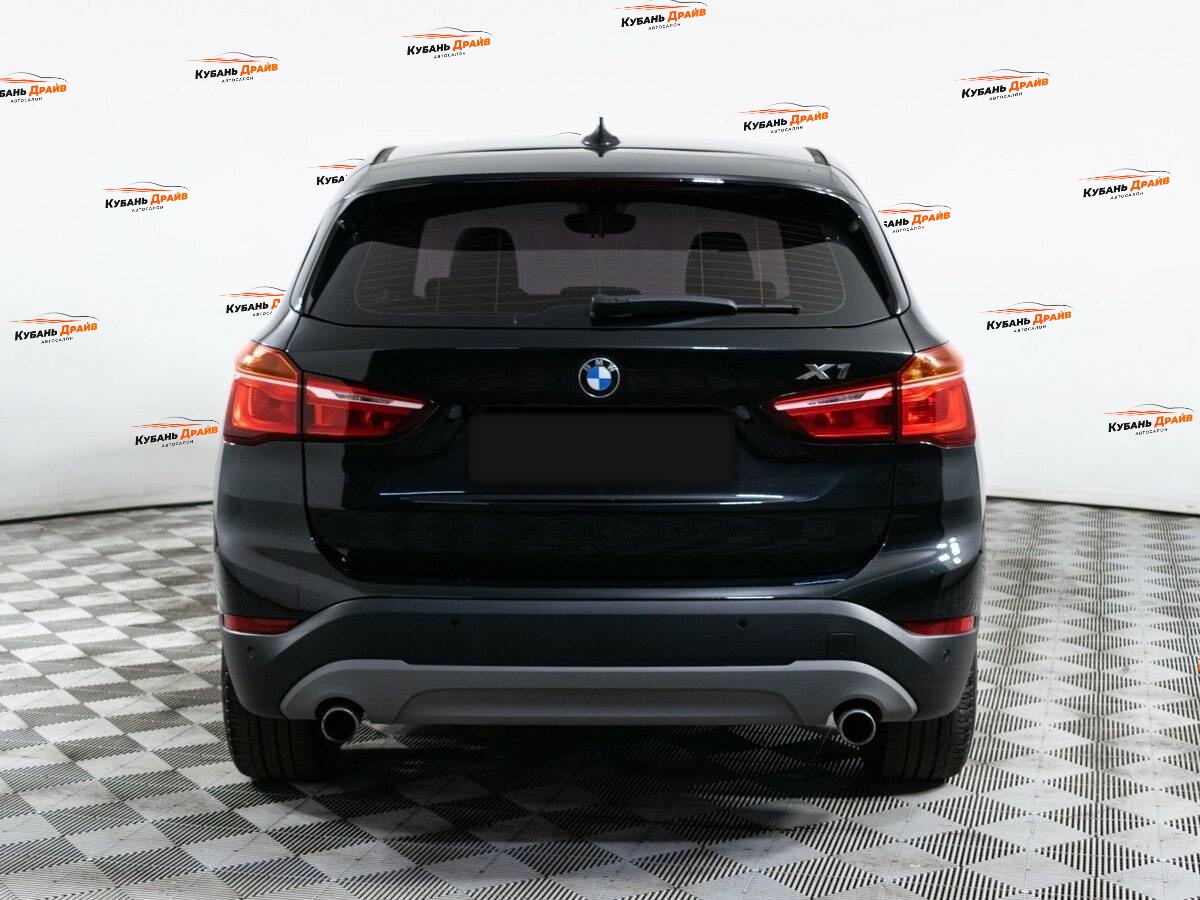 BMW X1 2017 года с пробегом. Фото: #4