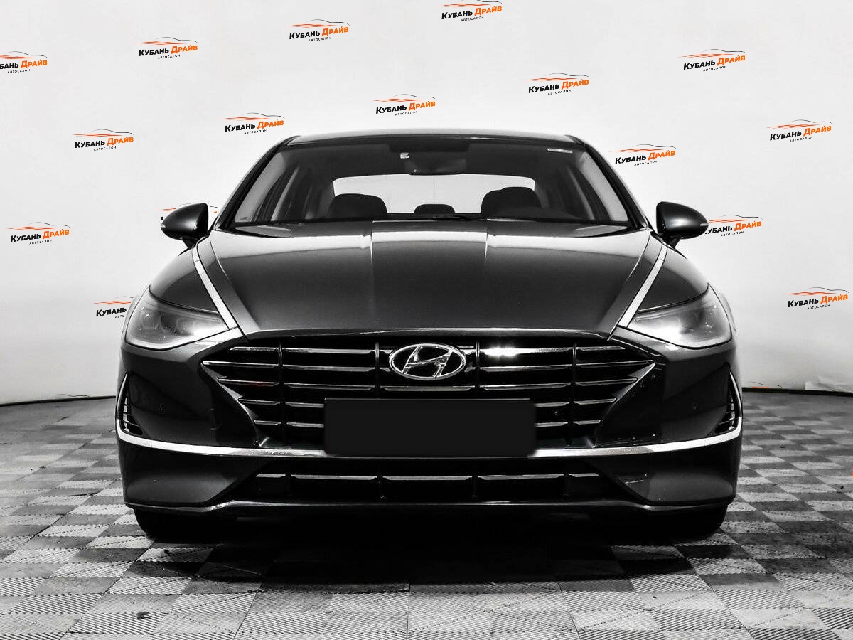 Hyundai Sonata 2019 года с пробегом. Фото: #1