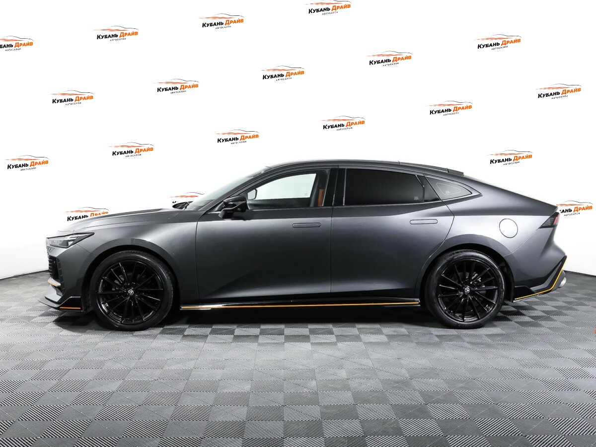 Changan UNI-V 2023 года с пробегом. Фото: #4