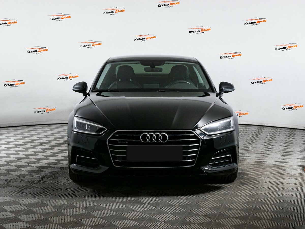 Audi A5 2018 года с пробегом. Фото: #1