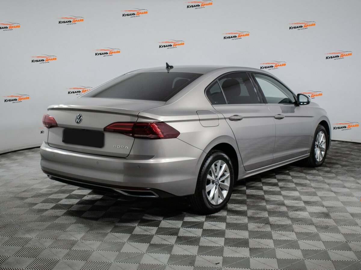 Volkswagen Bora 2021 года с пробегом. Фото: #3