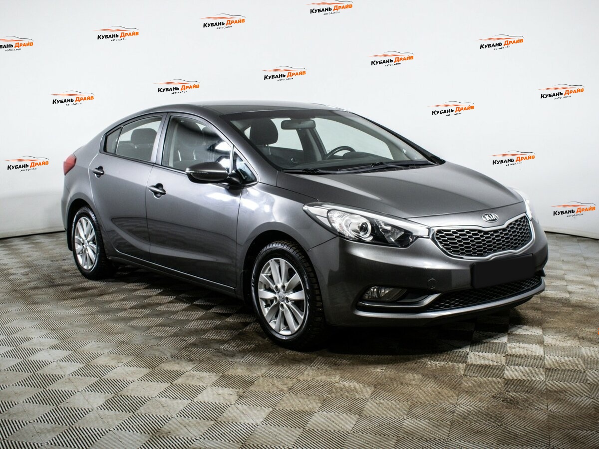 Kia Cerato 2015 года с пробегом. Фото: #2