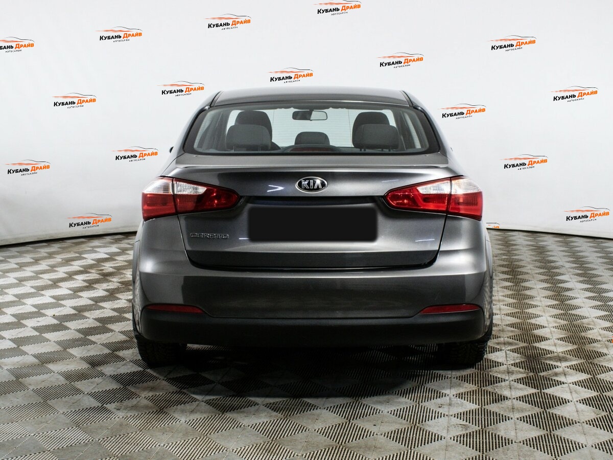 Kia Cerato 2015 года с пробегом. Фото: #4