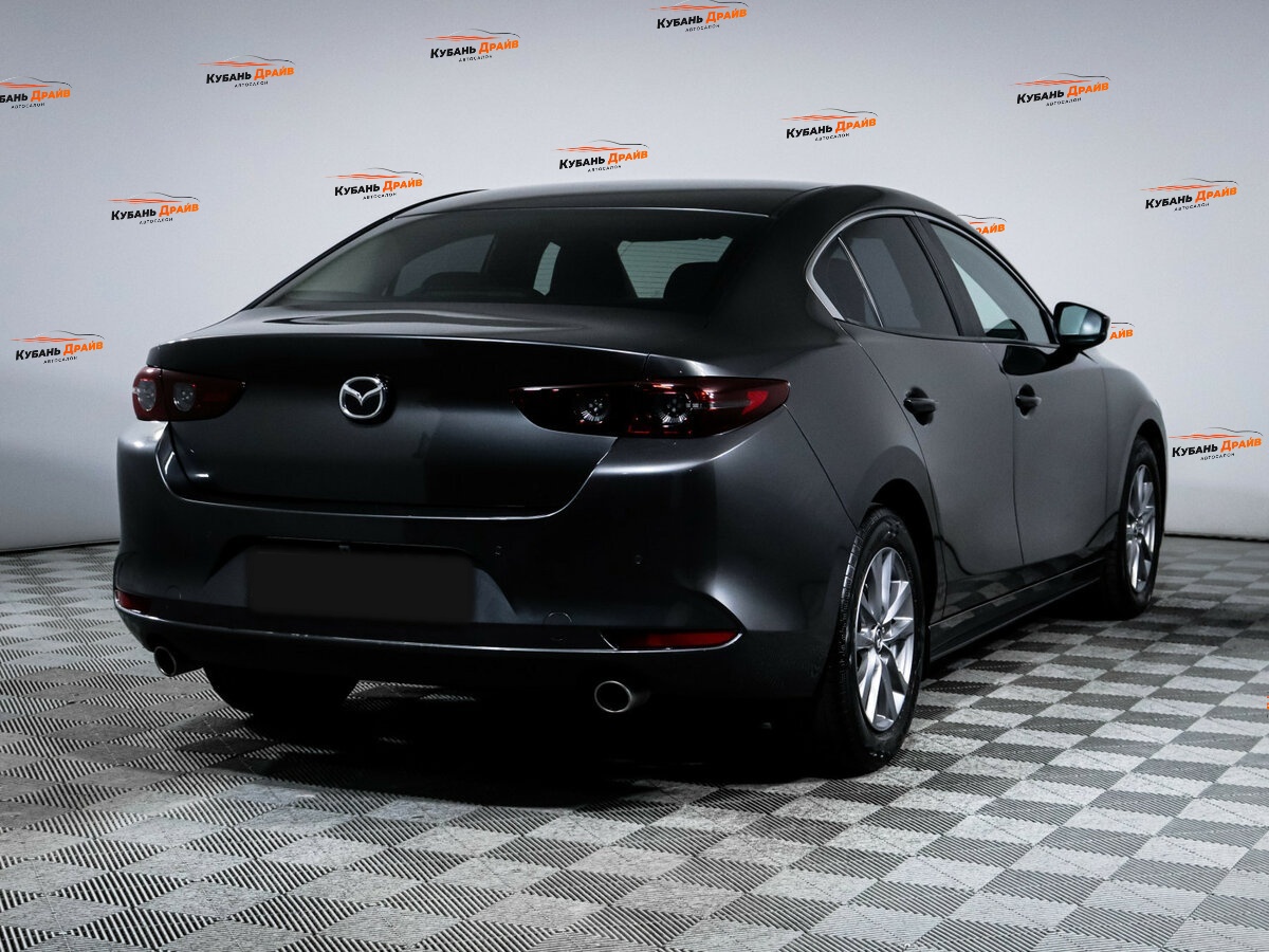 Mazda 3 2019 года с пробегом. Фото: #3