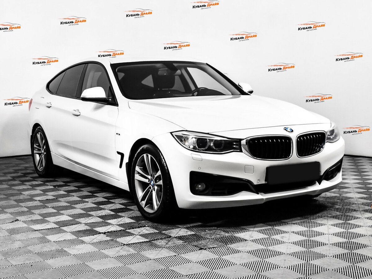 BMW 3 серии 2015 года с пробегом. Фото: #2