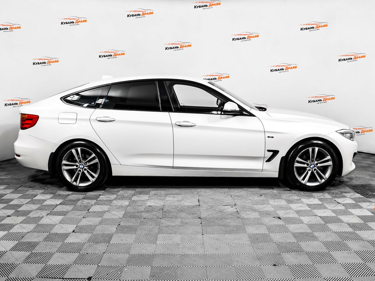 BMW 3 серии 2015 года с пробегом. Фото: #3