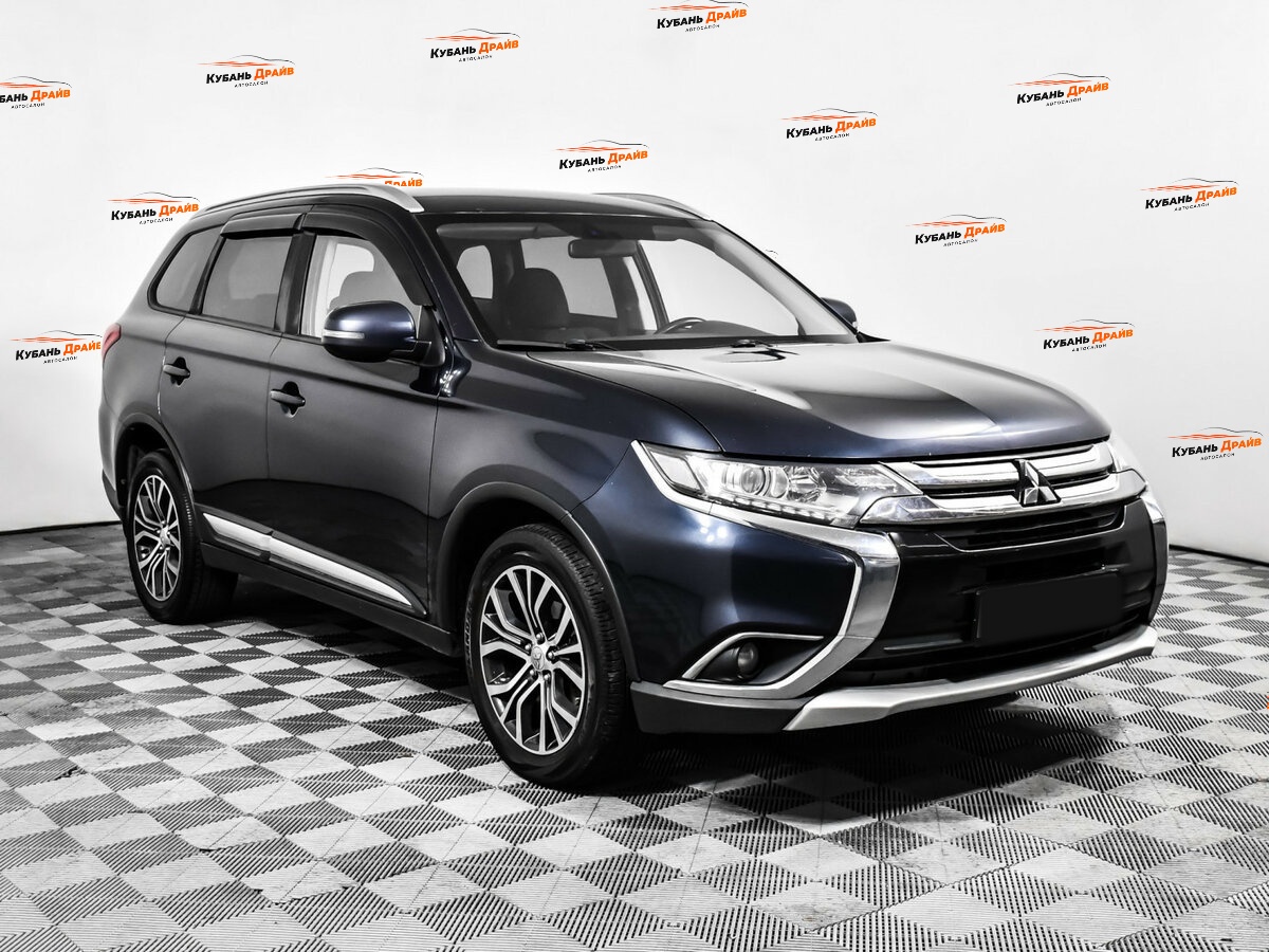 Mitsubishi Outlander 2018 года с пробегом. Фото: #2