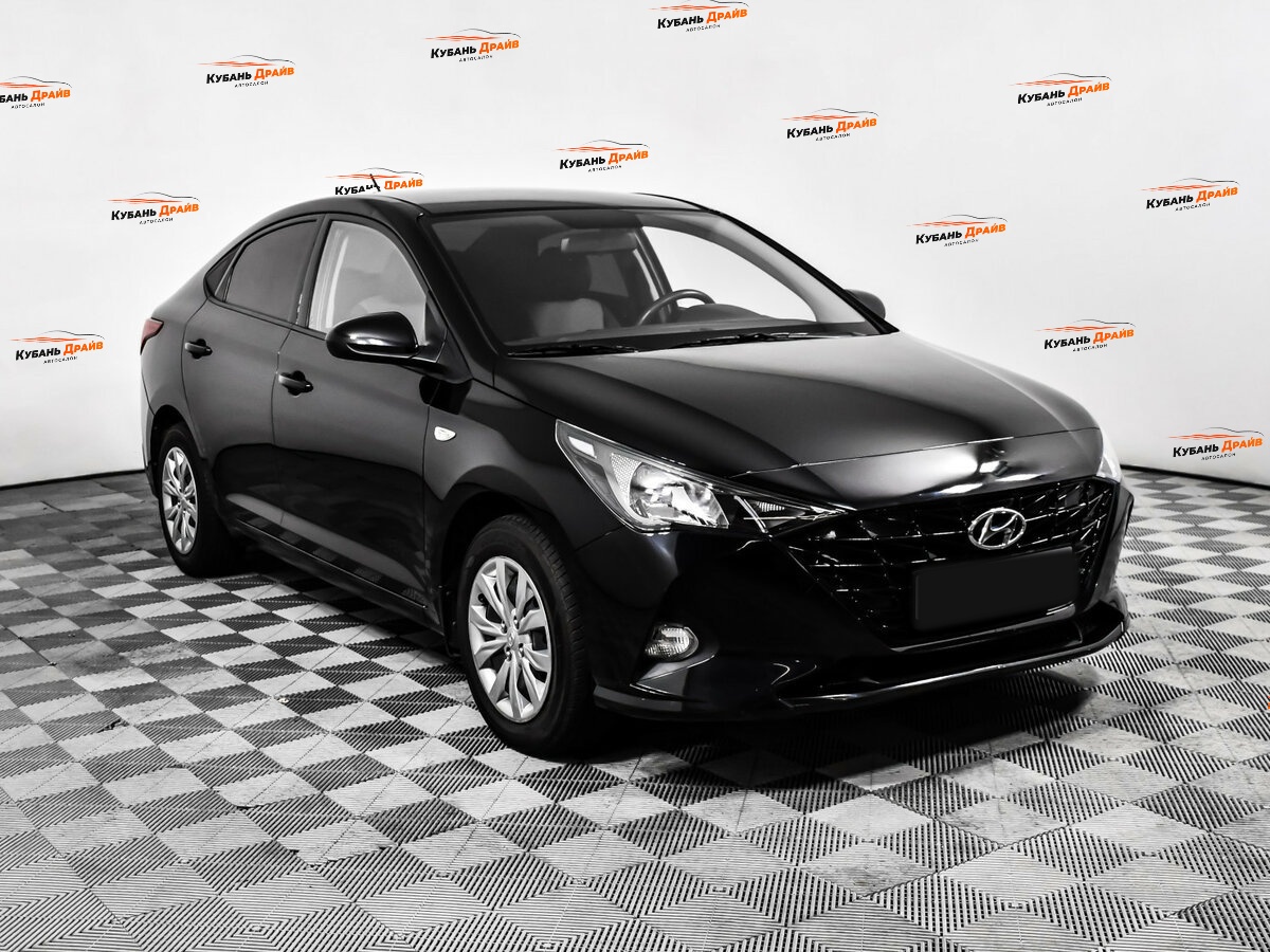 Hyundai Solaris 2021 года с пробегом. Фото: #2