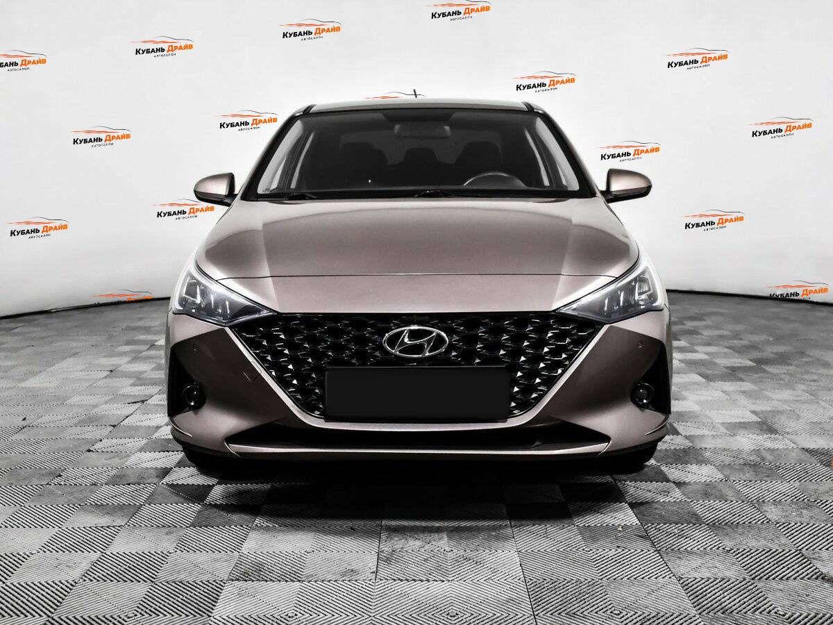 Hyundai Solaris 2020 года с пробегом. Фото: #1