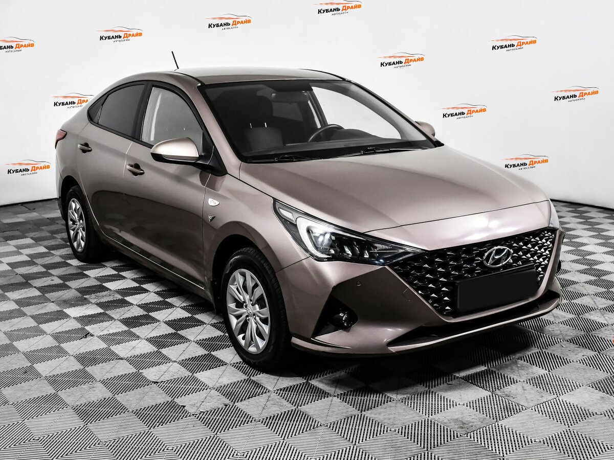 Hyundai Solaris 2020 года с пробегом. Фото: #2