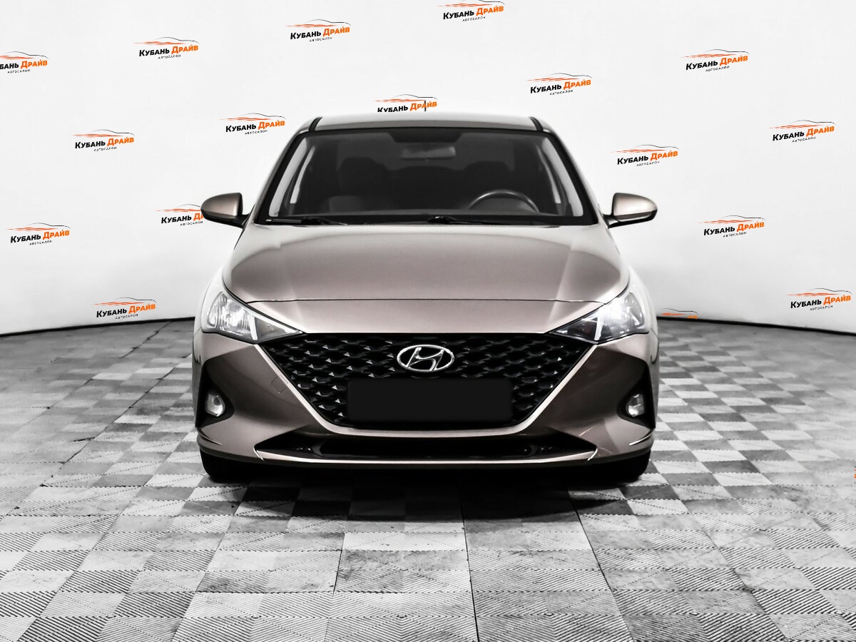 Hyundai Solaris 2020 года с пробегом. Фото: #1