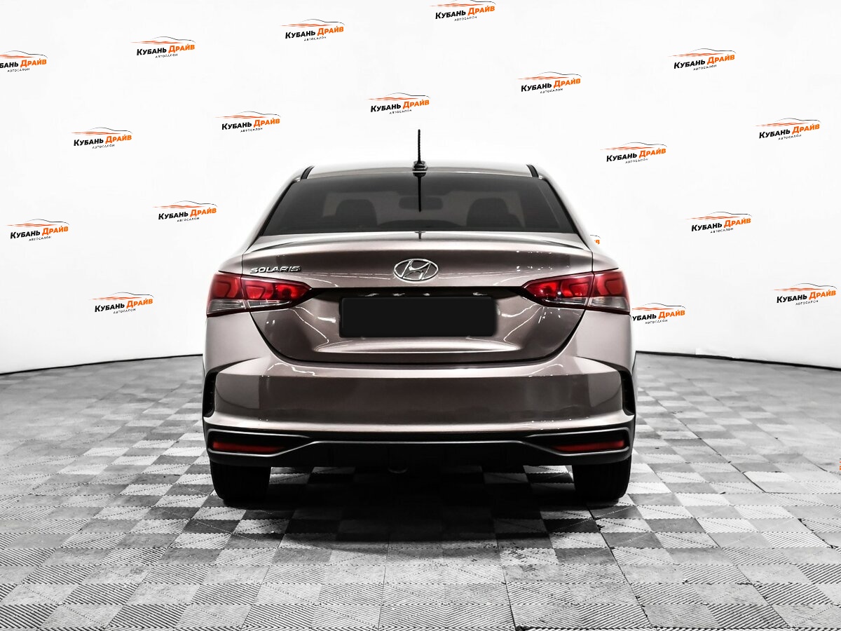 Hyundai Solaris 2020 года с пробегом. Фото: #4