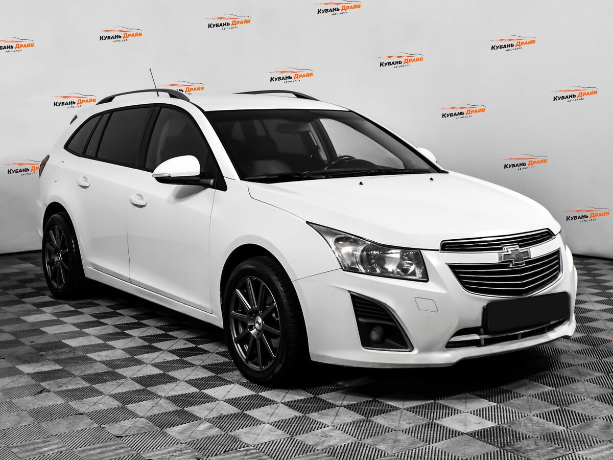 Chevrolet Cruze 2015 года с пробегом. Фото: #2