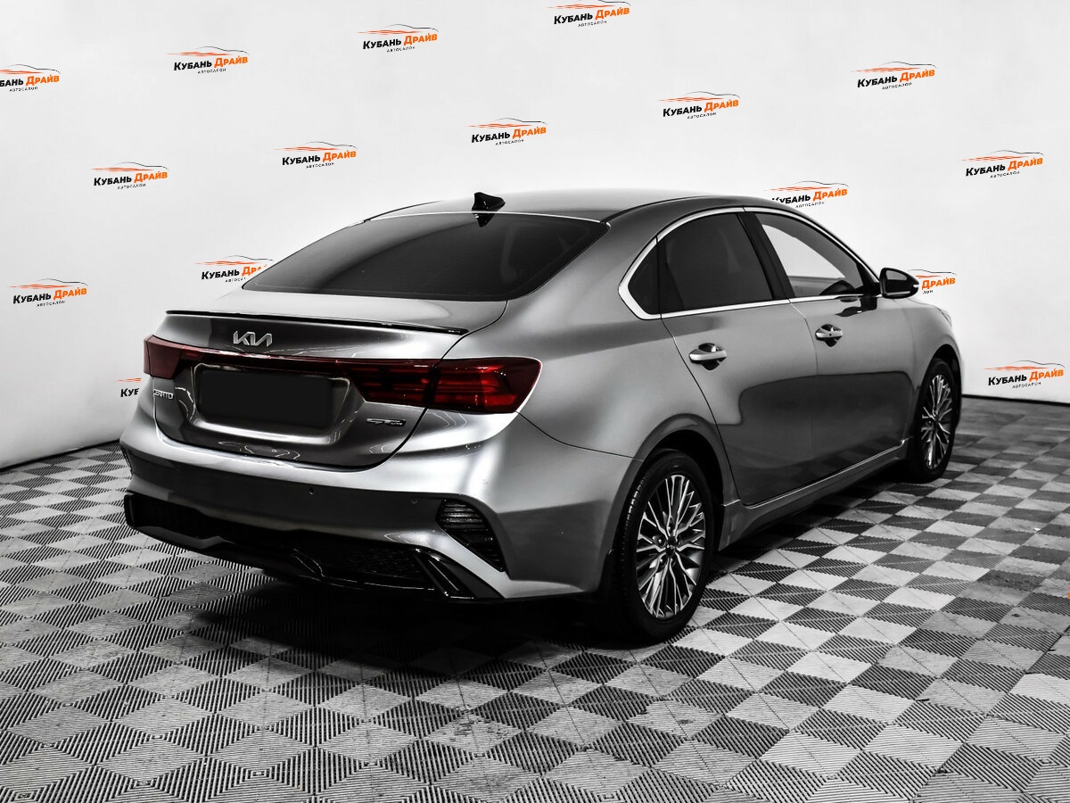 Kia Cerato 2021 года с пробегом. Фото: #3