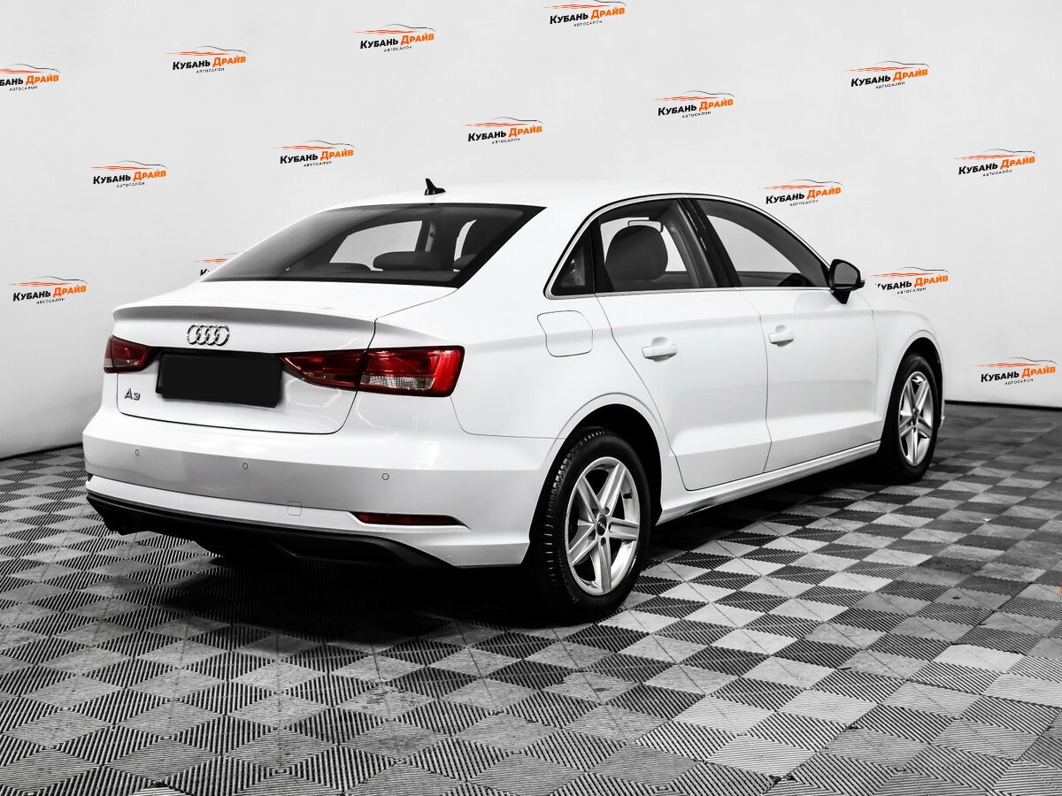Audi A3 2019 года с пробегом. Фото: #4