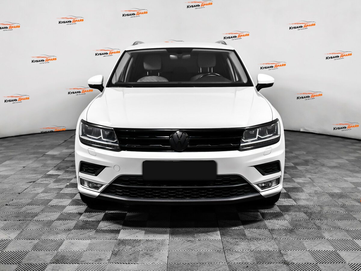 Volkswagen Tiguan 2017 года с пробегом. Фото: #1