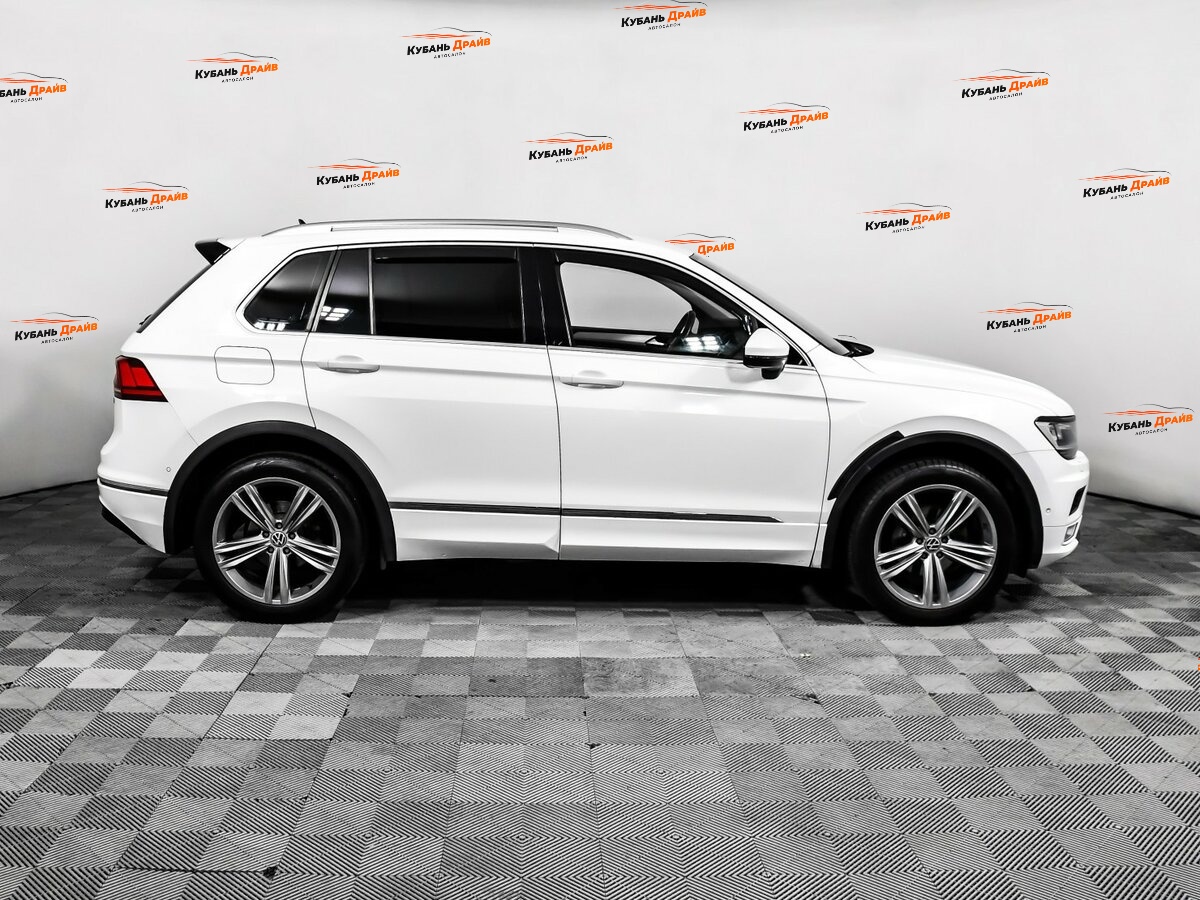 Volkswagen Tiguan 2017 года с пробегом. Фото: #3