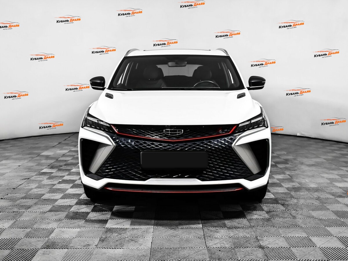 Geely Coolray 2023 года с пробегом. Фото: #1