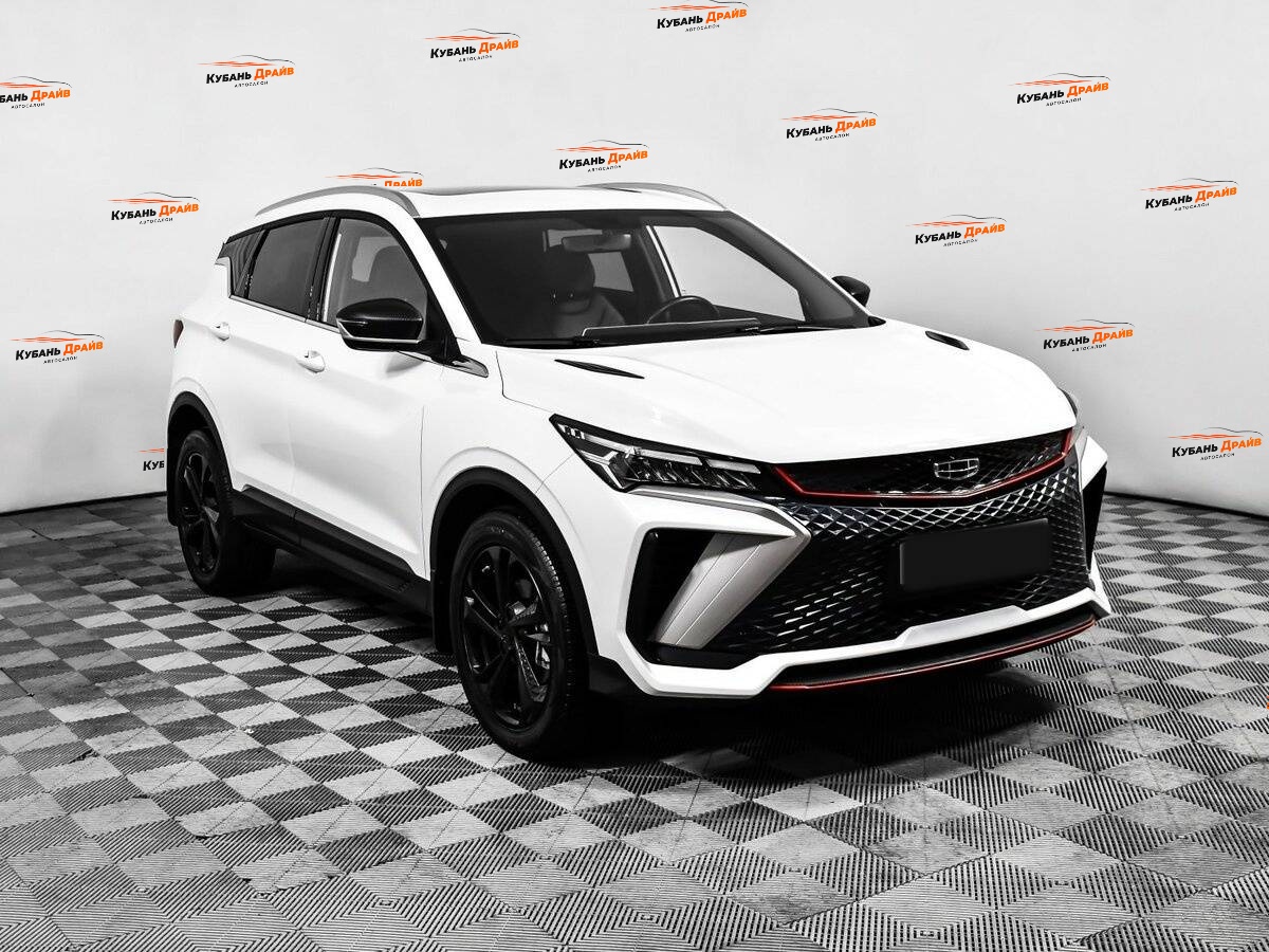 Geely Coolray 2023 года с пробегом. Фото: #2
