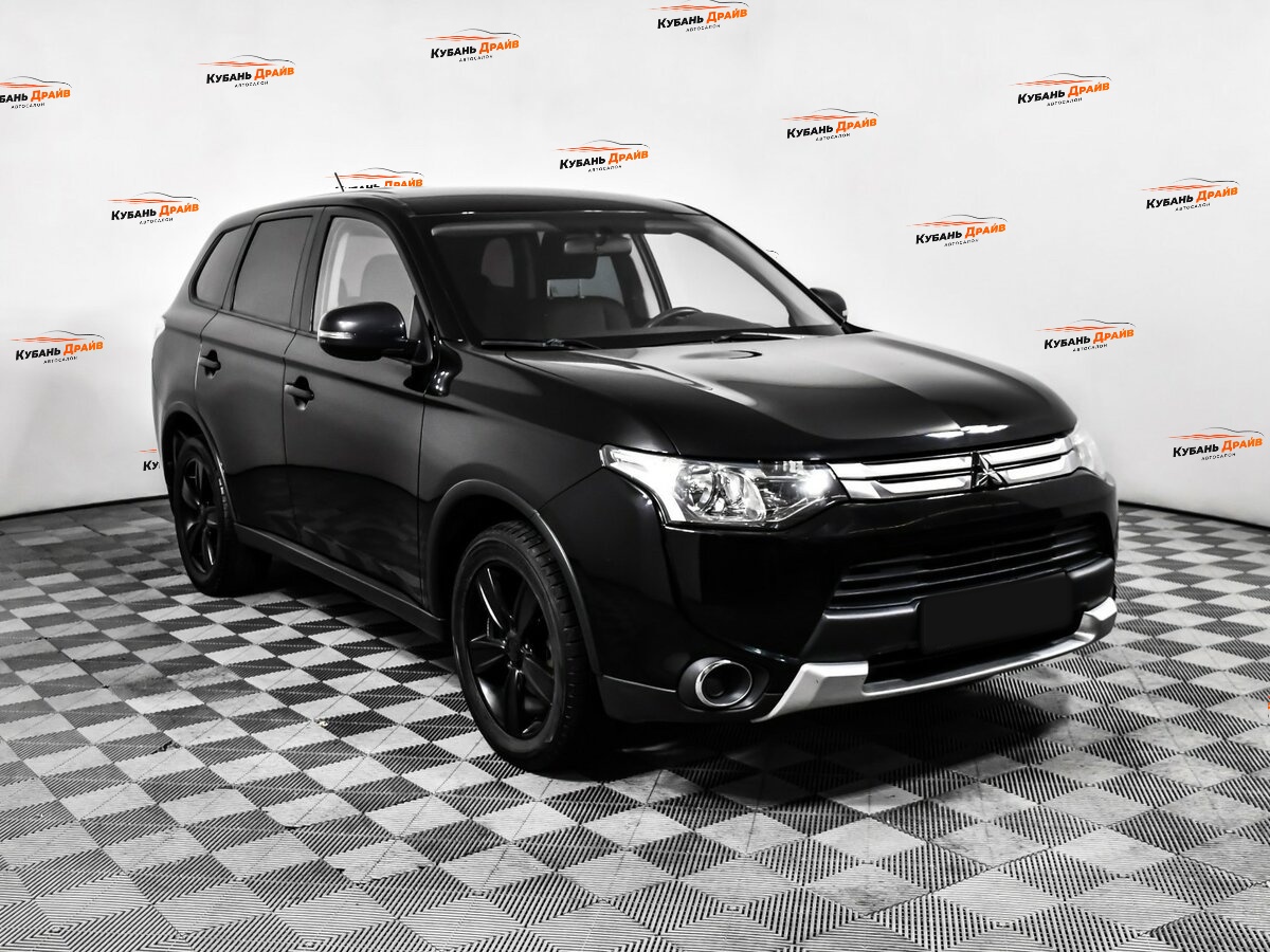 Mitsubishi Outlander 2014 года с пробегом. Фото: #2