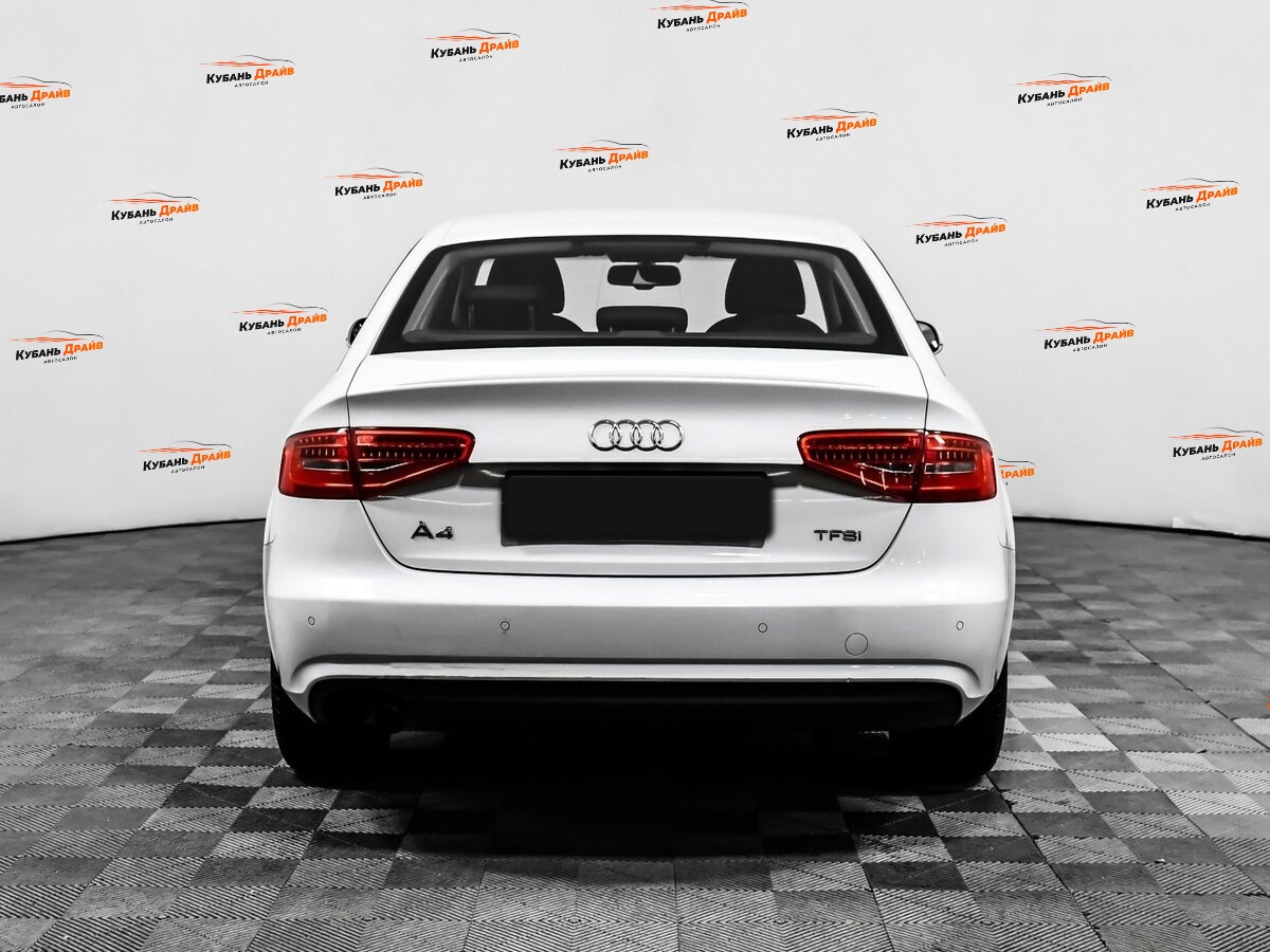 Audi A4 2013 года с пробегом. Фото: #4