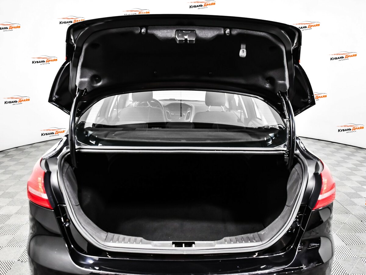 Ford Focus 2018 года с пробегом. Фото: #9