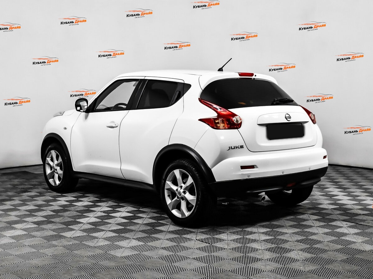 Nissan Juke 2012 года с пробегом. Фото: #6