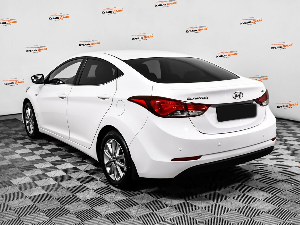 Hyundai Elantra 2014 года с пробегом. Фото: #6