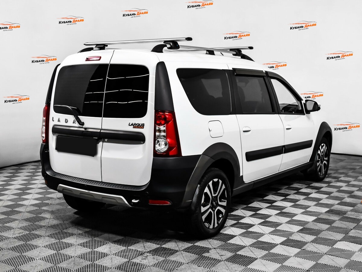 Lada (ВАЗ) Largus 2021 года с пробегом. Фото: #4