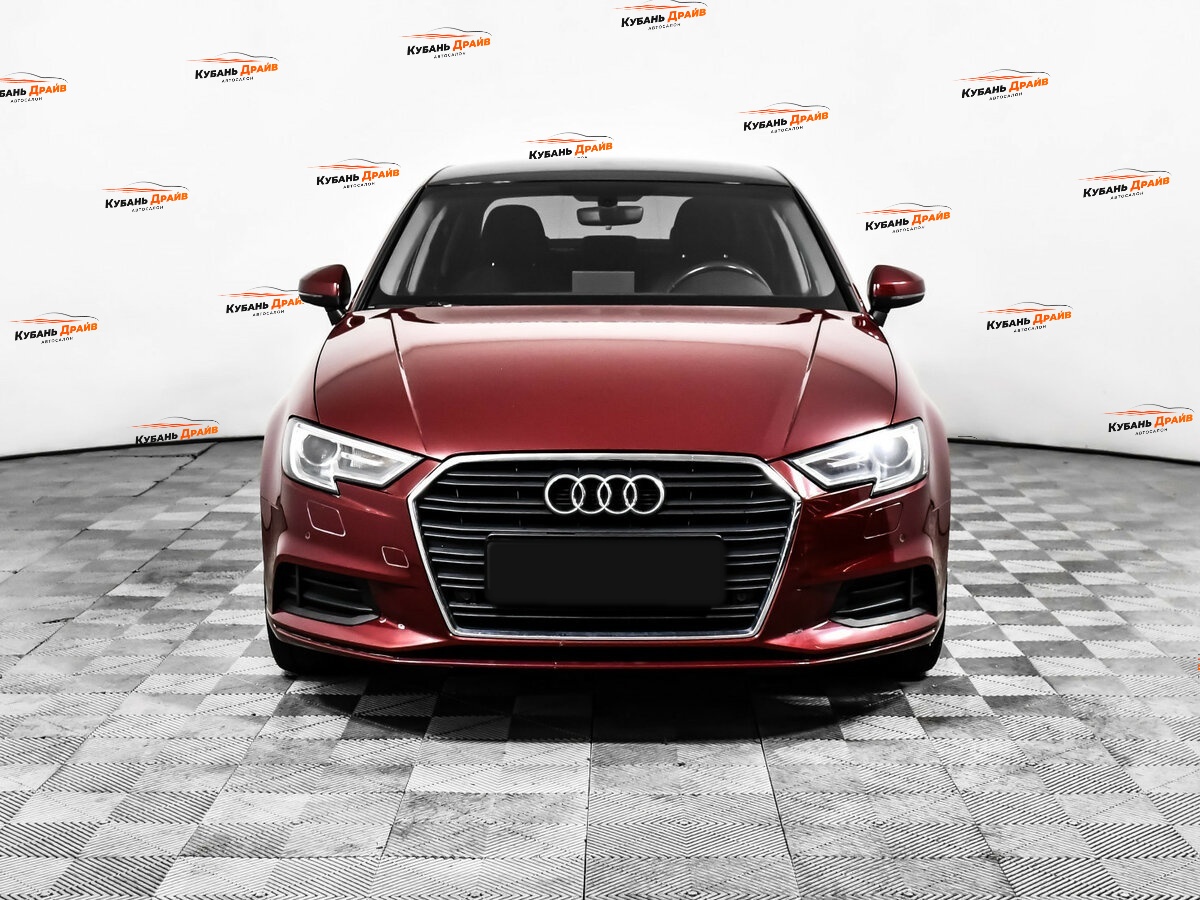 Audi A3 2017 года с пробегом. Фото: #1