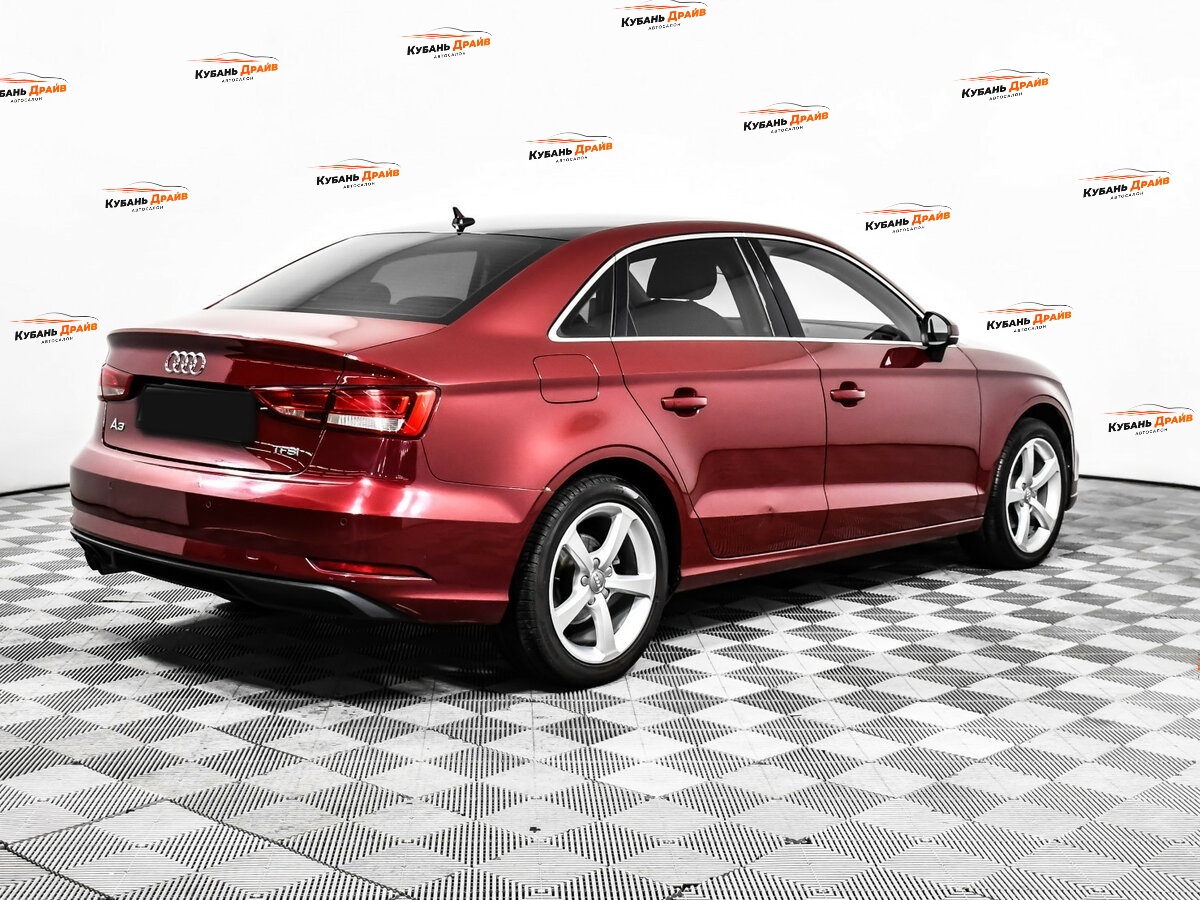 Audi A3 2017 года с пробегом. Фото: #3