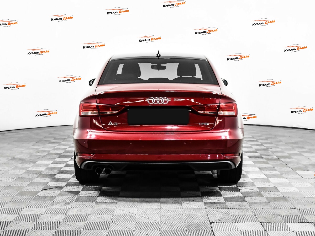 Audi A3 2017 года с пробегом. Фото: #4