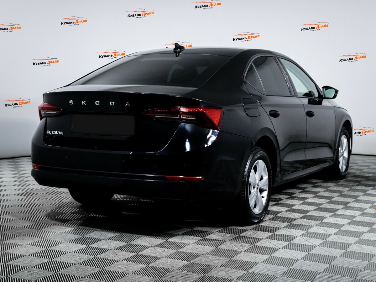Skoda Octavia 2020 года с пробегом. Фото: #3