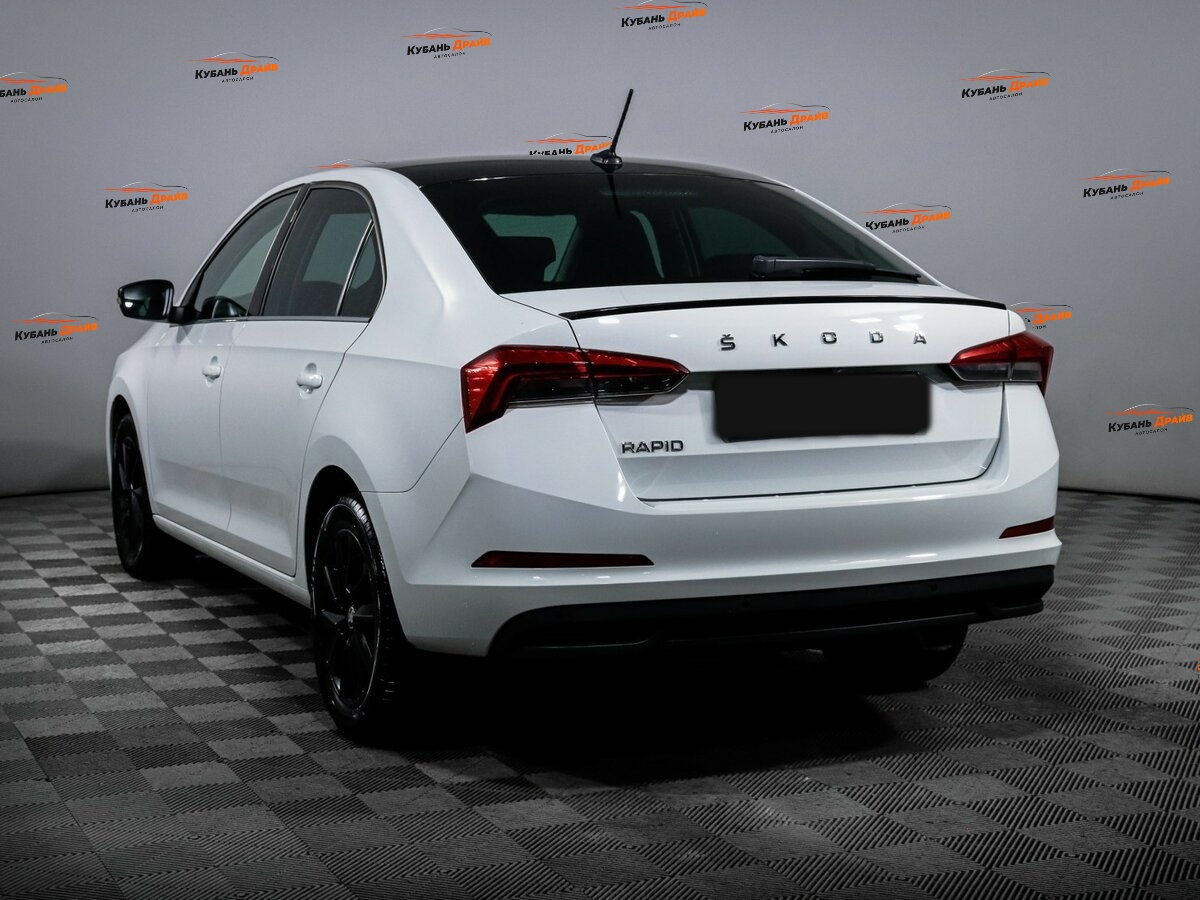 Skoda Rapid 2021 года с пробегом. Фото: #5