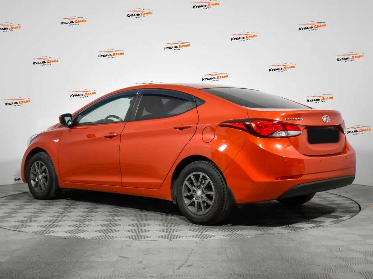 Hyundai Elantra 2015 года с пробегом. Фото: #6