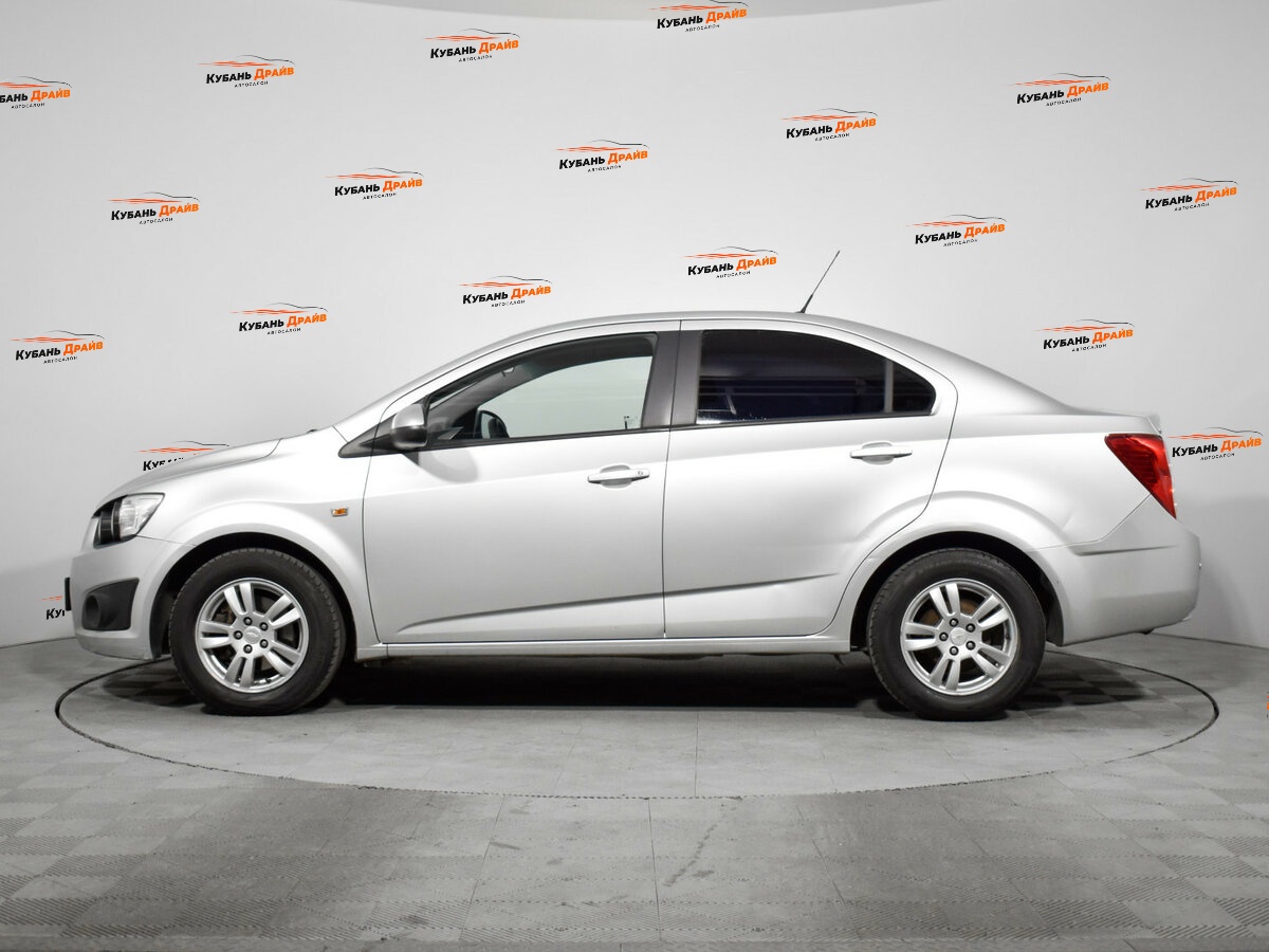 Chevrolet Aveo 2014 года с пробегом. Фото: #7