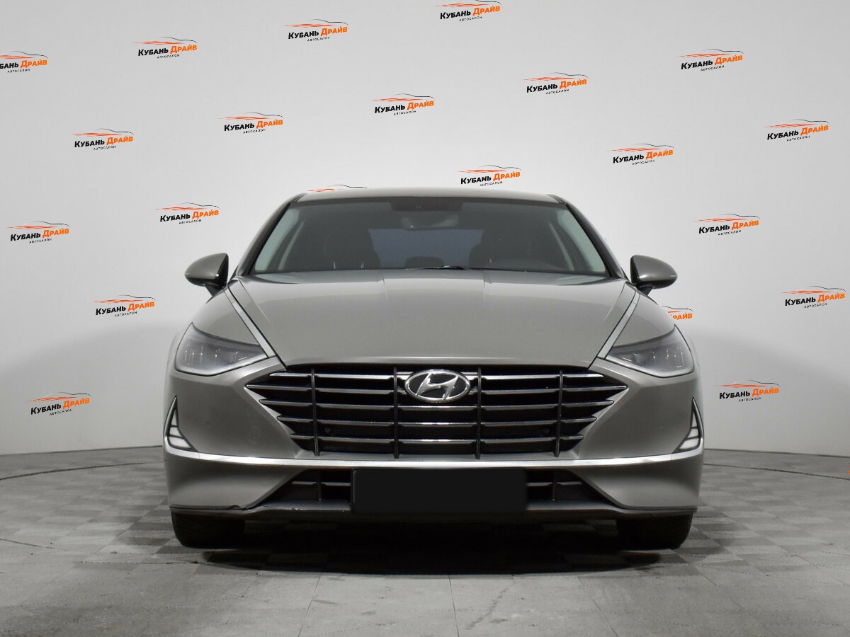 Hyundai Sonata 2020 года с пробегом. Фото: #1