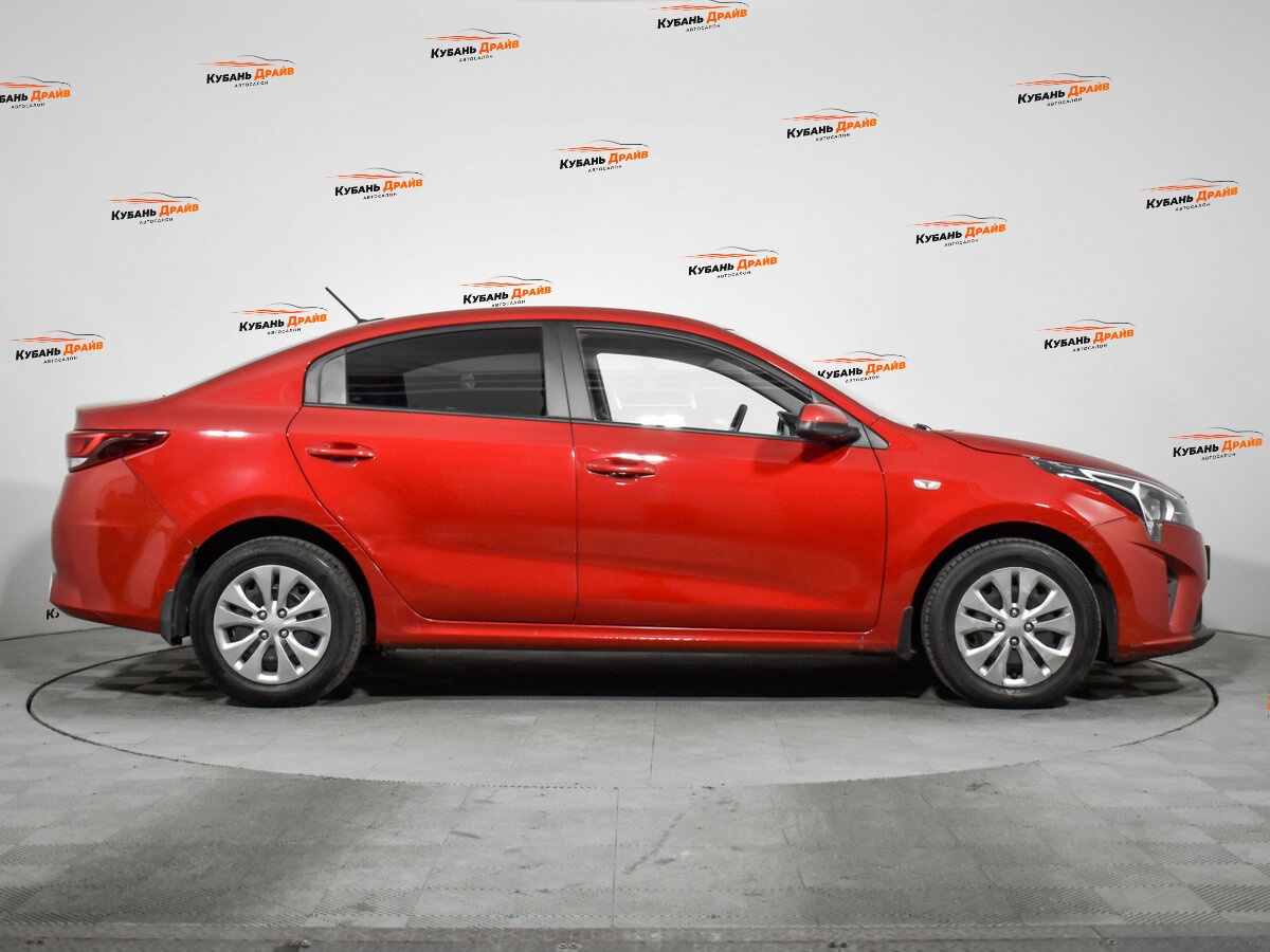 Kia Rio 2021 года с пробегом. Фото: #3
